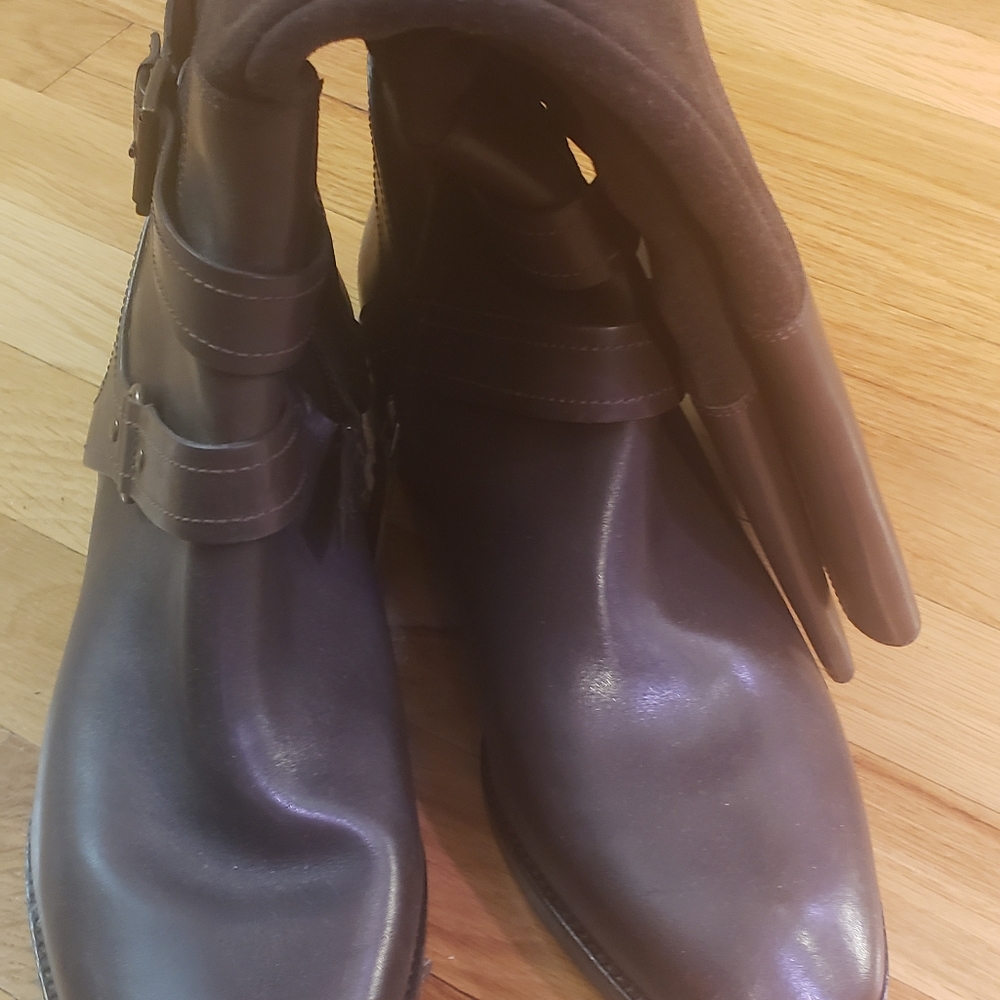 Brown leather and suede boots
